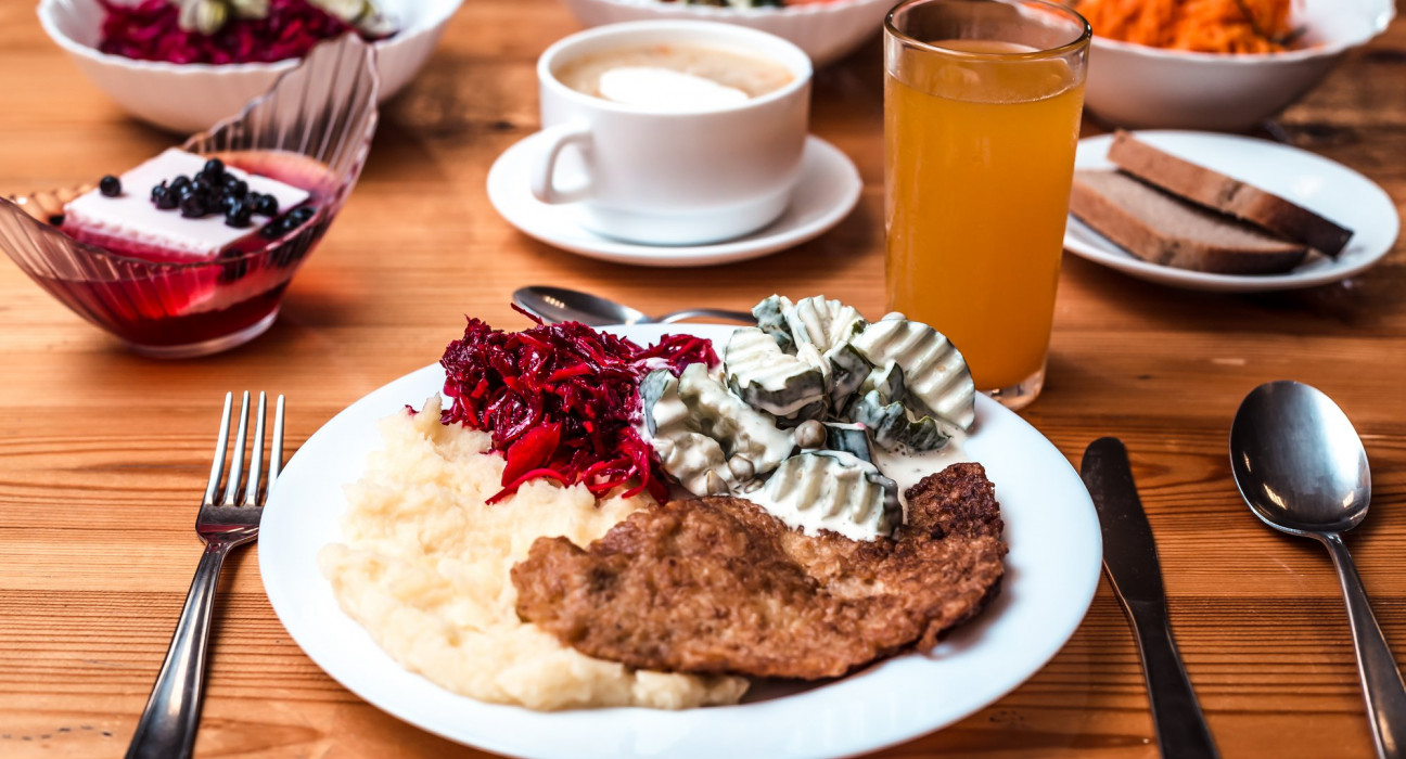 Malnavas muižas ēdnīca (Malnava manor canteen)